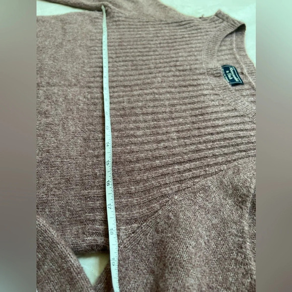 Abercrombie & Fitch Cold Shoulder Sweater Purple Mauve Womens Small Crew Neck - Picture 5 of 6